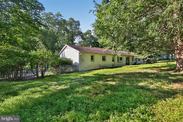 510 GREEN VALLEY RD, Langhorne, PA 19047