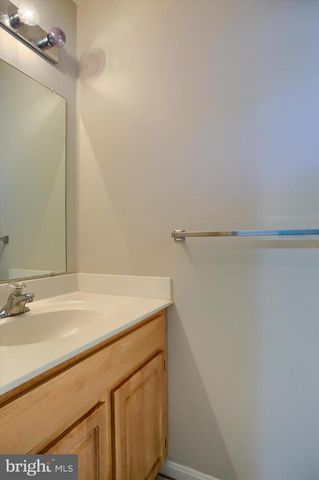 114 CARDINAL LN, Hummelstown, PA 17036