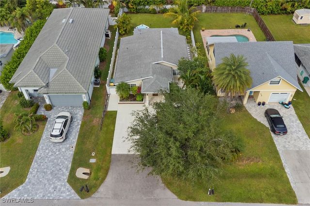 771 94th AVE N, Naples, FL 34108