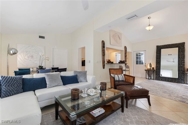 771 94th AVE N, Naples, FL 34108