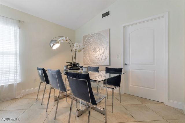 771 94th AVE N, Naples, FL 34108