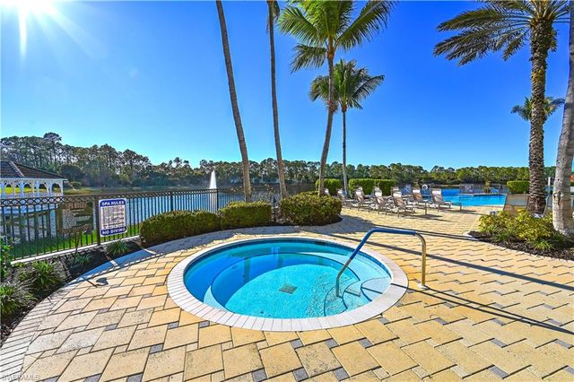 2028 Tarpon Bay DR N # 102, Naples, FL 34119