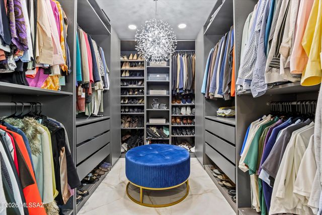 5045 E Calle Chueca, Tucson, AZ 85718