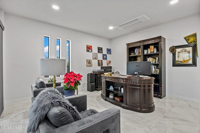 5045 E Calle Chueca, Tucson, AZ 85718