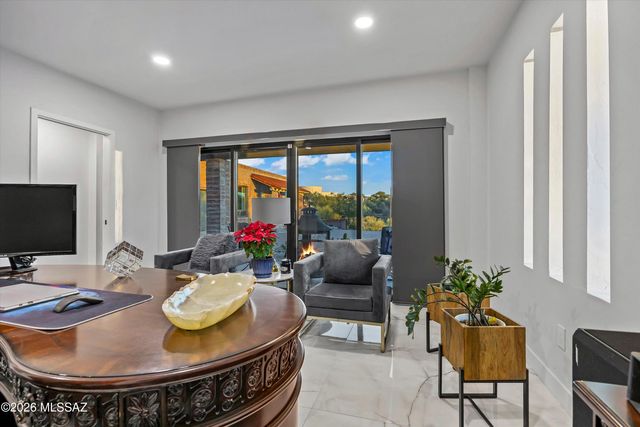 5045 E Calle Chueca, Tucson, AZ 85718