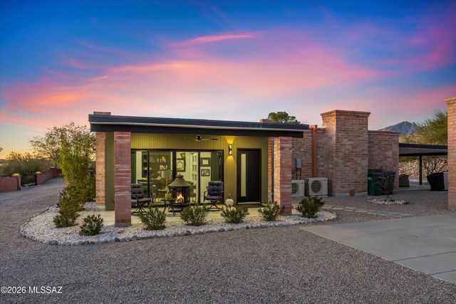 5045 E Calle Chueca, Tucson, AZ 85718