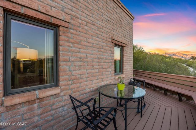 5045 E Calle Chueca, Tucson, AZ 85718