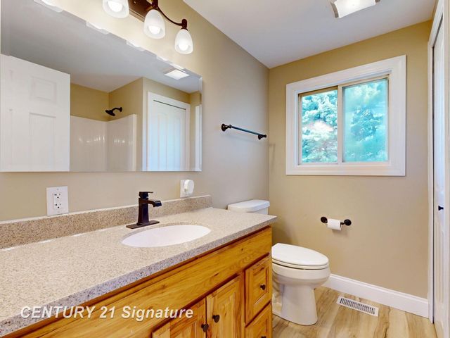 9326 Vienna Road, Montrose, MI 48457