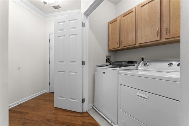 216 Corning Fairbanks 216, Westborough, MA 01581