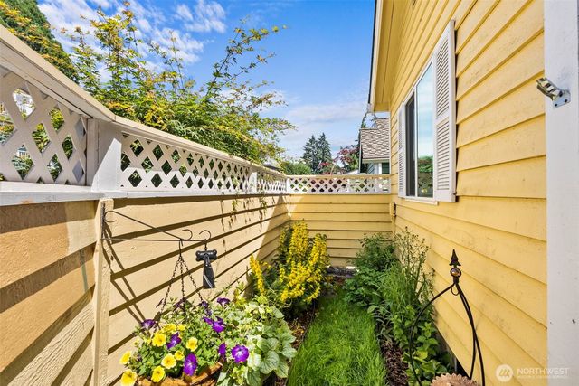 718 Sherman Street NW, Olympia, WA 98502