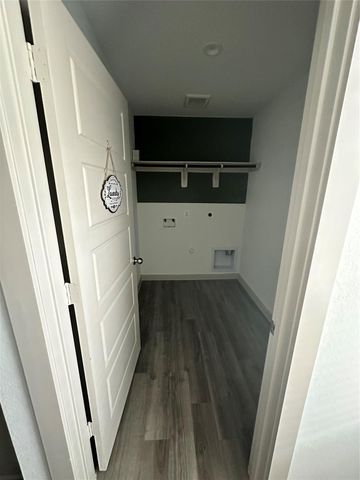 7719 Suffolk Valley Lane, Rosharon, TX 77583