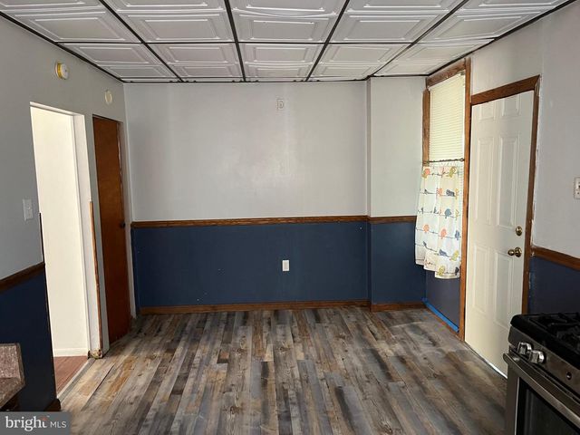 4212 MERIDIAN ST, Philadelphia, PA 19136