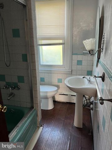 4212 MERIDIAN ST, Philadelphia, PA 19136