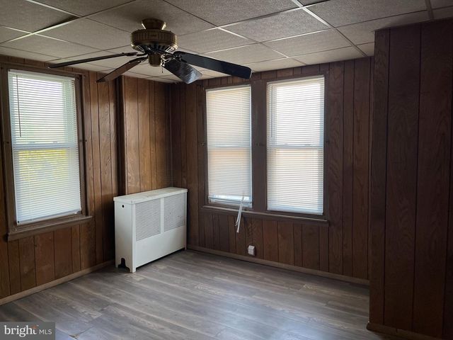 4212 MERIDIAN ST, Philadelphia, PA 19136