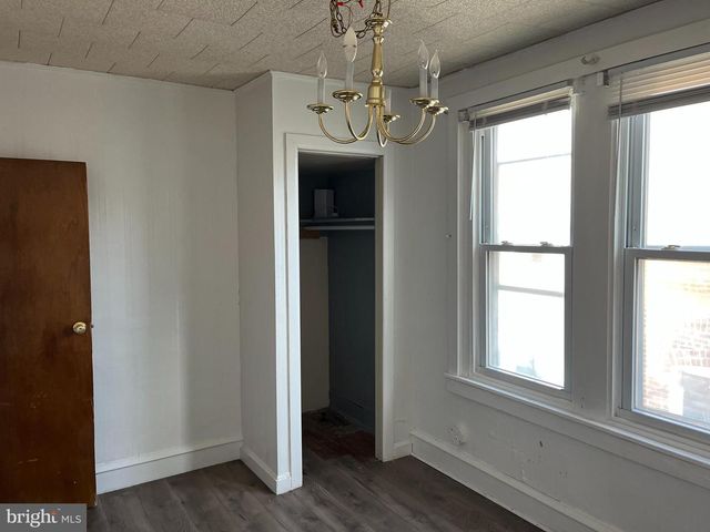4212 MERIDIAN ST, Philadelphia, PA 19136