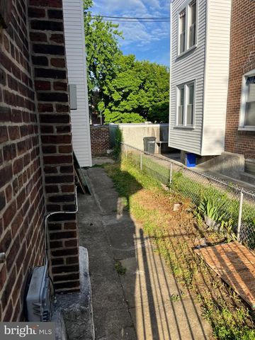 4212 MERIDIAN ST, Philadelphia, PA 19136