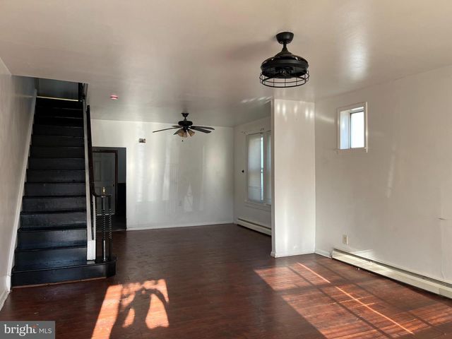 4212 MERIDIAN ST, Philadelphia, PA 19136