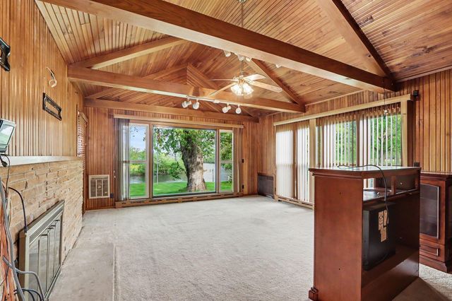 140 Meadowwood Court, Decatur Vllg, MI 49045