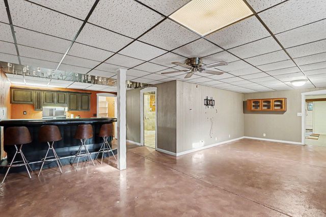 140 Meadowwood Court, Decatur Vllg, MI 49045