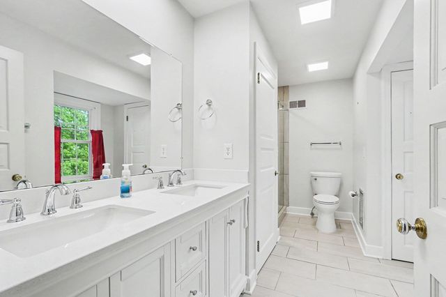 140 Meadowwood Court, Decatur Vllg, MI 49045