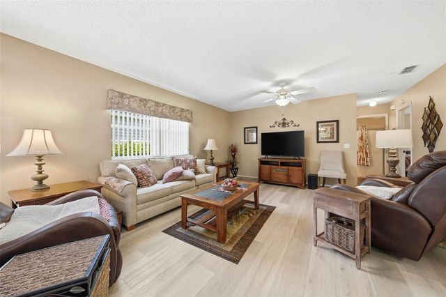 1607 NAVIDAD STREET, The Villages, FL 32162