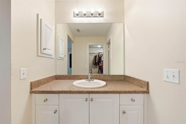 1607 NAVIDAD STREET, The Villages, FL 32162