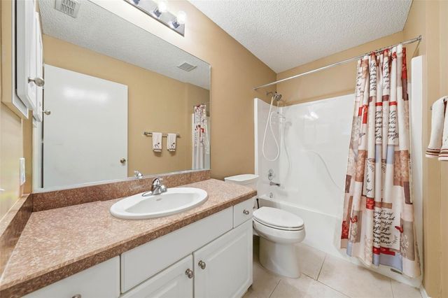 1607 NAVIDAD STREET, The Villages, FL 32162