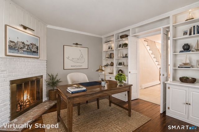 215 Chichester Road, New Canaan, CT 06840