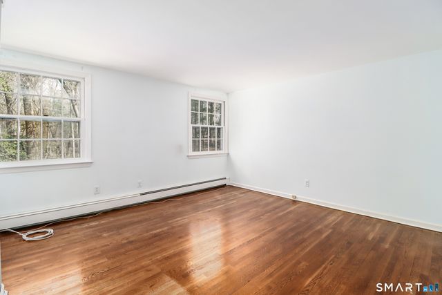 215 Chichester Road, New Canaan, CT 06840