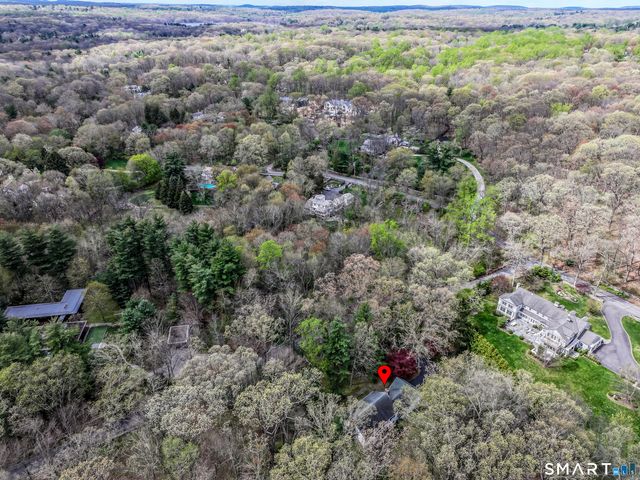 215 Chichester Road, New Canaan, CT 06840