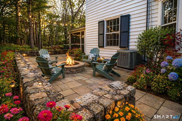 215 Chichester Road, New Canaan, CT 06840