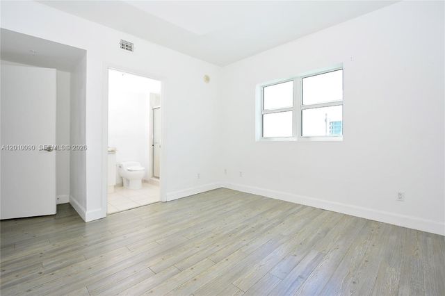 14951 Royal Oaks Ln 1609, North Miami, FL 33181