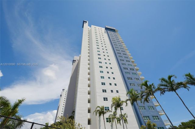 14951 Royal Oaks Ln 1609, North Miami, FL 33181