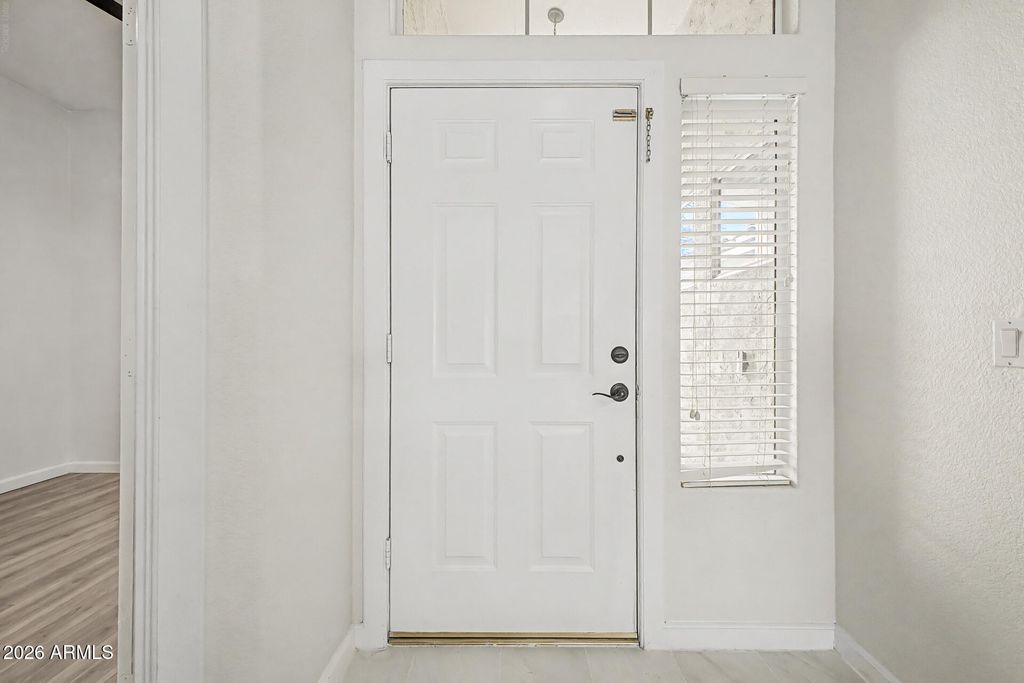 2250 E AUGUSTA Avenue, Chandler, AZ 85249 — photo 5