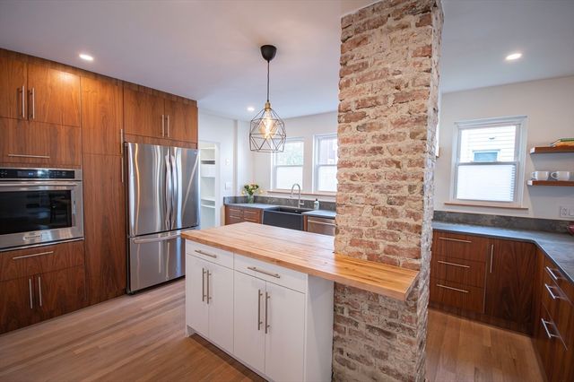 14 Leslie Rd. 14, Belmont, MA 02478