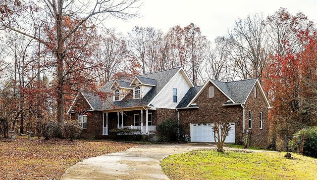138 Flora Lane SE, Cleveland, TN 37323