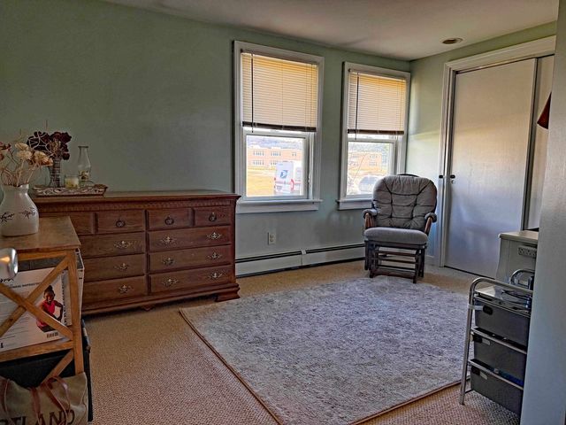 160 Sunny Acres Road, Brattleboro, VT 05301