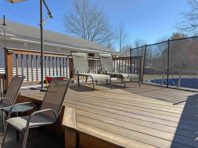160 Sunny Acres Road, Brattleboro, VT 05301