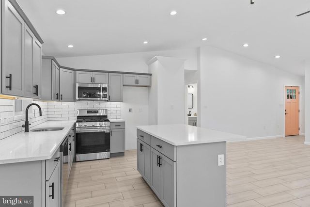 37221 CAROLINA DR, Frankford, DE 19945