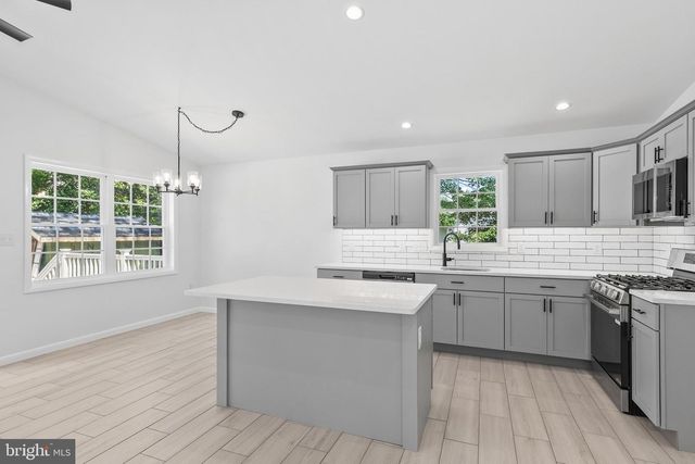 37221 CAROLINA DR, Frankford, DE 19945