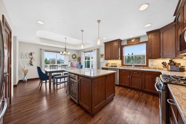 3586 GRAND MEADOWS CROSSING, Neenah, WI 54956