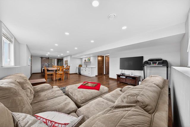 3586 GRAND MEADOWS CROSSING, Neenah, WI 54956