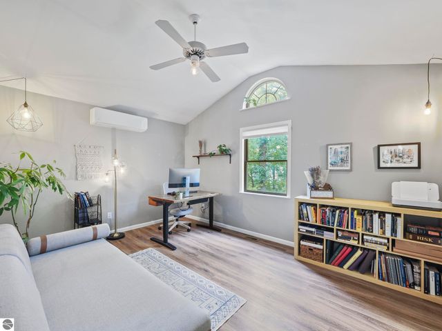 417 N Madison, Traverse City, MI 49684