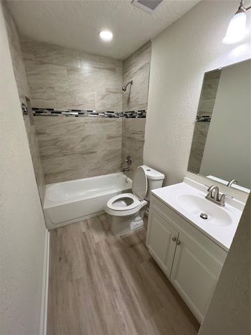 5915 Beldart Street, Houston, TX 77033