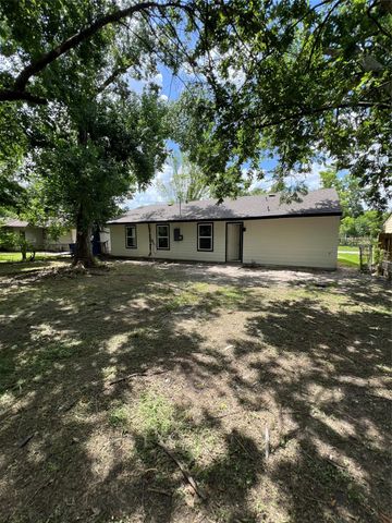 5915 Beldart Street, Houston, TX 77033