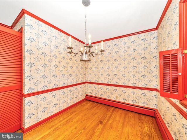 17920 PIN OAK RD, Hagerstown, MD 21740