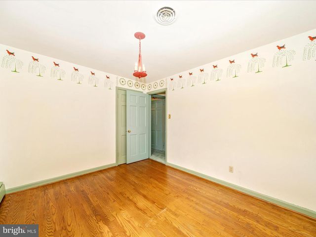 17920 PIN OAK RD, Hagerstown, MD 21740