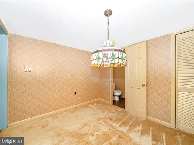 17920 PIN OAK RD, Hagerstown, MD 21740