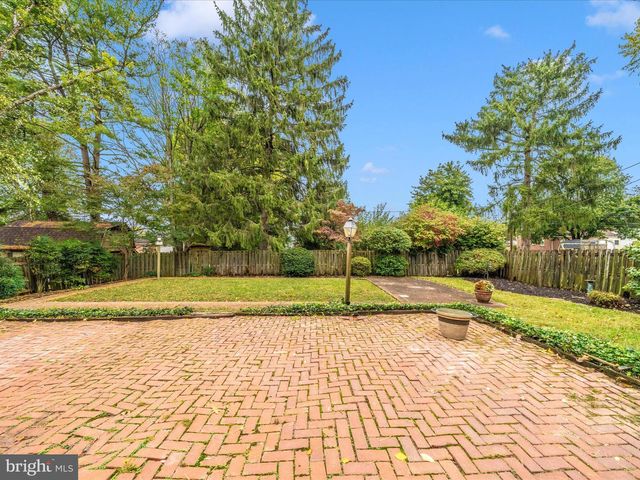 17920 PIN OAK RD, Hagerstown, MD 21740