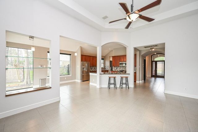 146 Rocky Point Drive, Spring, TX 77389